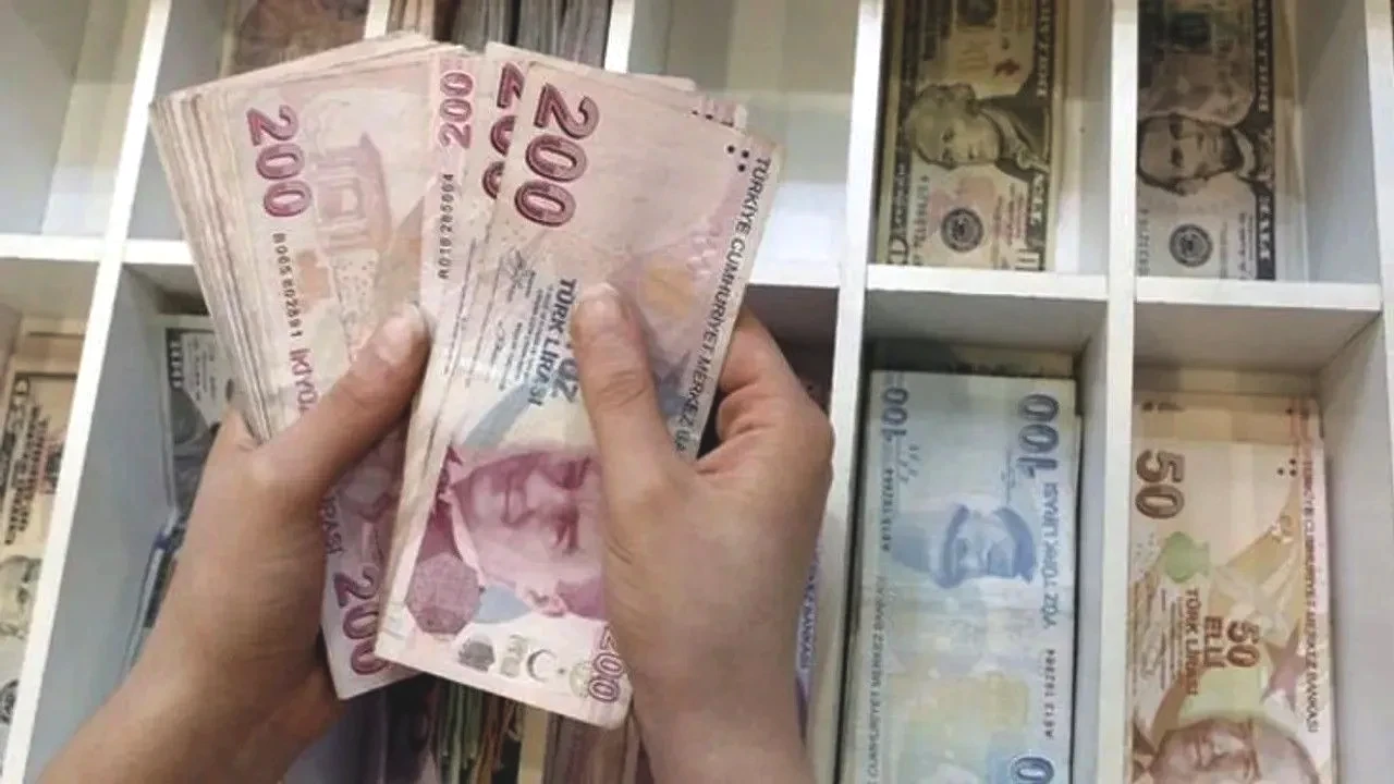 Asgari Ücretlinin 9 Aylık Kaybı Açıklandı! Cepten 83 Bin 360 TL Gitti