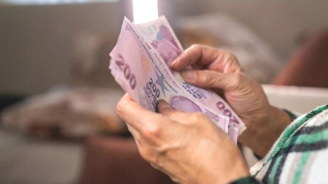 EYT'yi Kaçıranlara 3600 Gün Formülü! İkinci Maaş İçin 10 Yıl Yetiyor