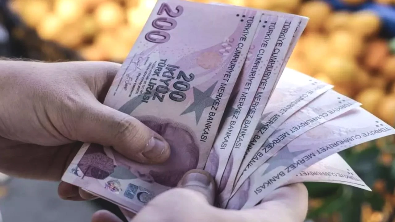 Görevde Yükselme Sınavına Giden Memura Yolluk! Bakanlık 7 Gün Şartını Açıkladı
