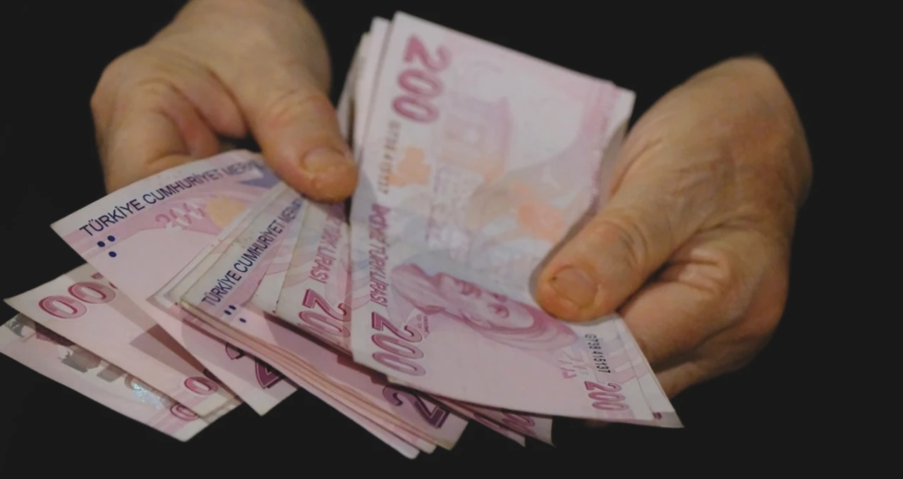 Merkez Bankası Anketi Emekli Zammını Ele Verdi! En Düşük Maaş 26.168 TL